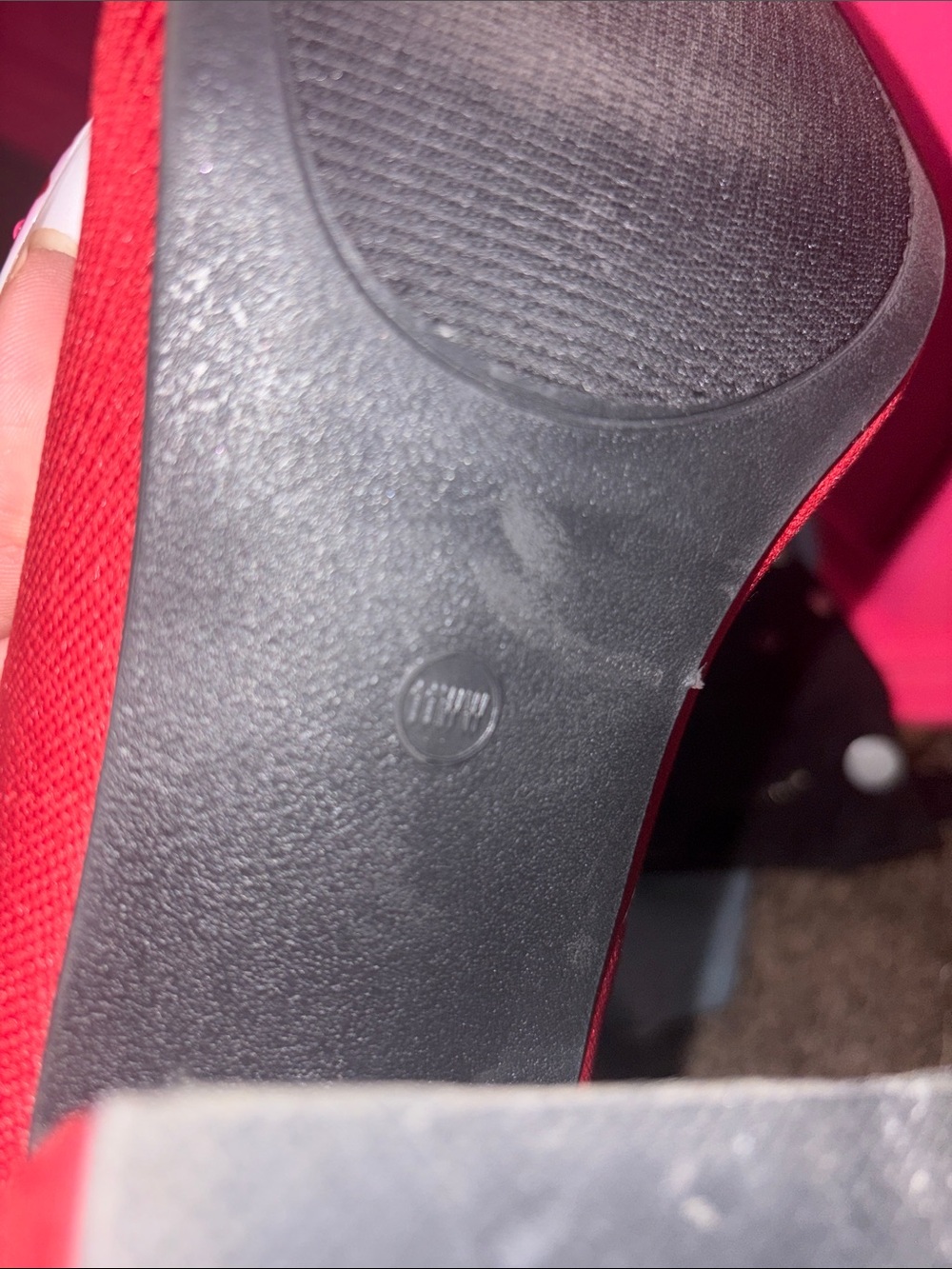 Red Bow Pointed-Toe Women’s Pumps - Picture 5 of 5